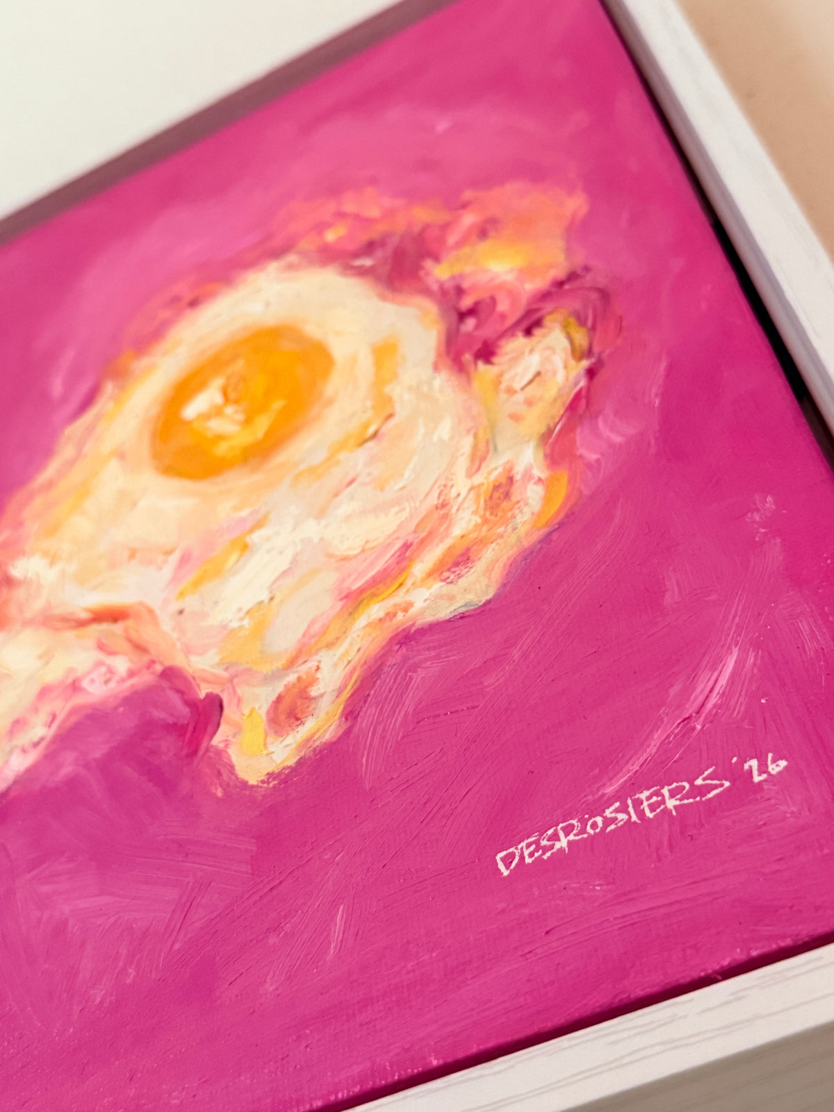 HOT PINK EGG