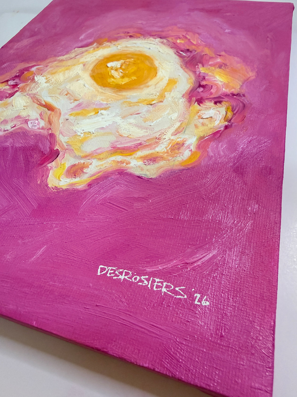 HOT PINK EGG